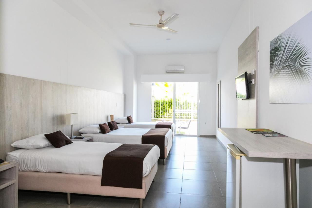 Hotel Palma Verde Ла-Тебаида Экстерьер фото